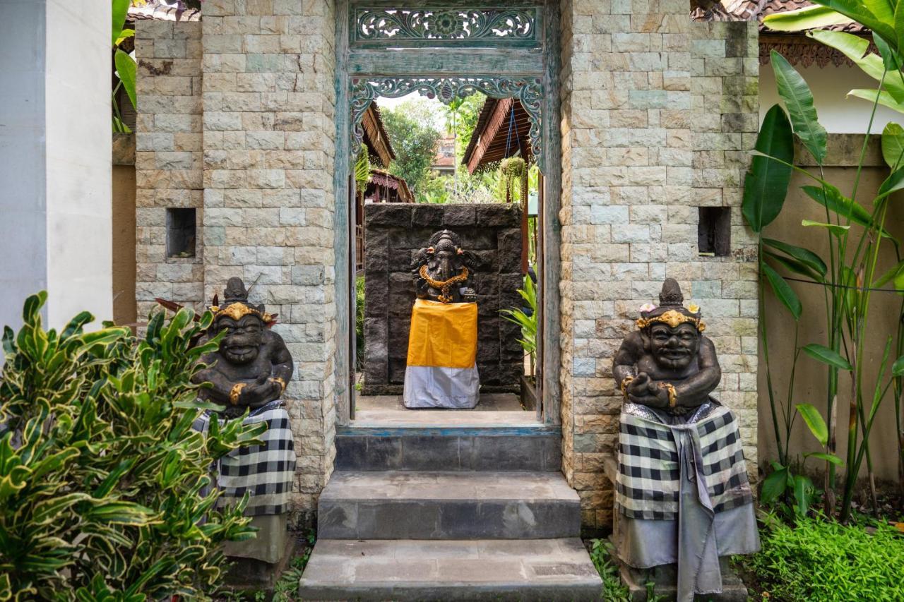Ari Cottages Ubud ภายนอก รูปภาพ